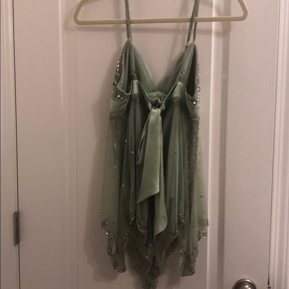 Top - Picture 3 of 5